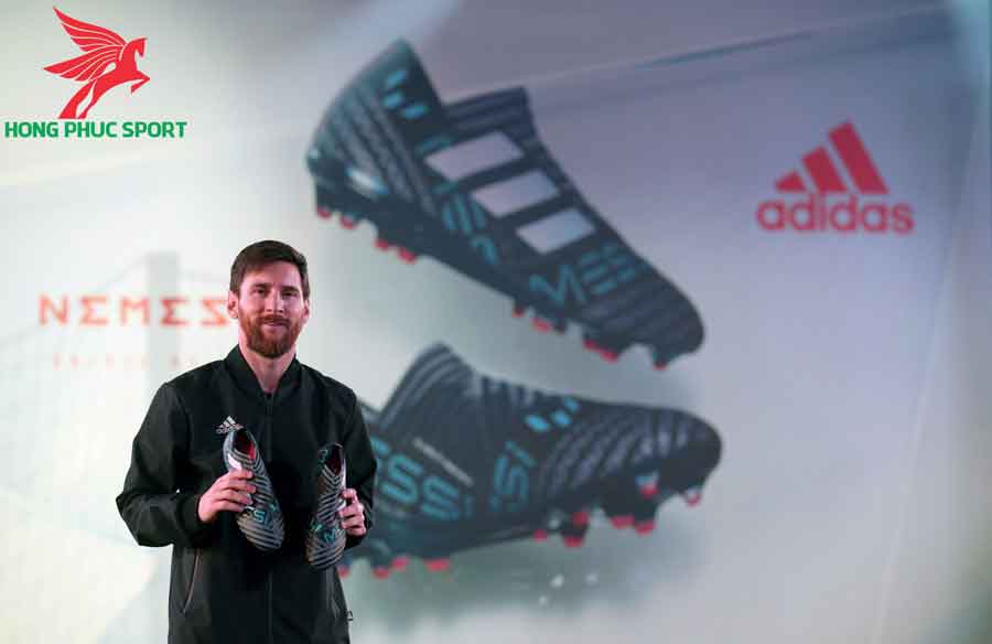 Messi-ky-hop-dong-voi-Adidas