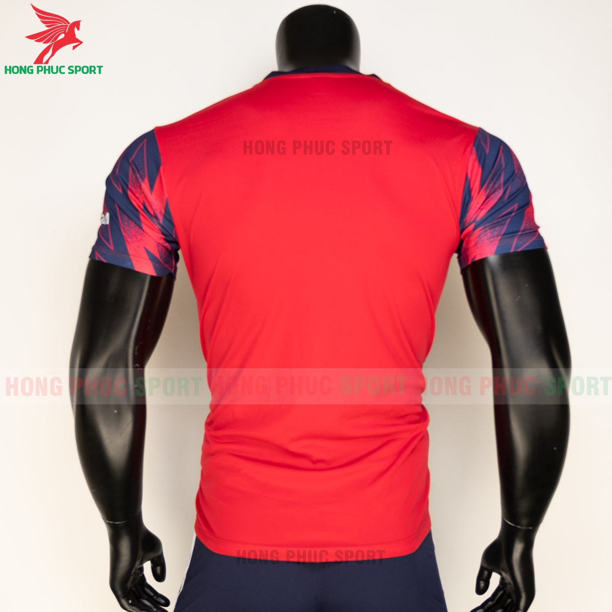 ao-bong-da-arsenal-2021-22-fan-mau-1-thun-lanh-1