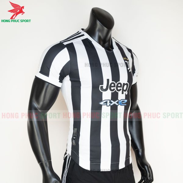 ao-bong-da-Juventus-2021-2022-san-nha-hang-Thai-3