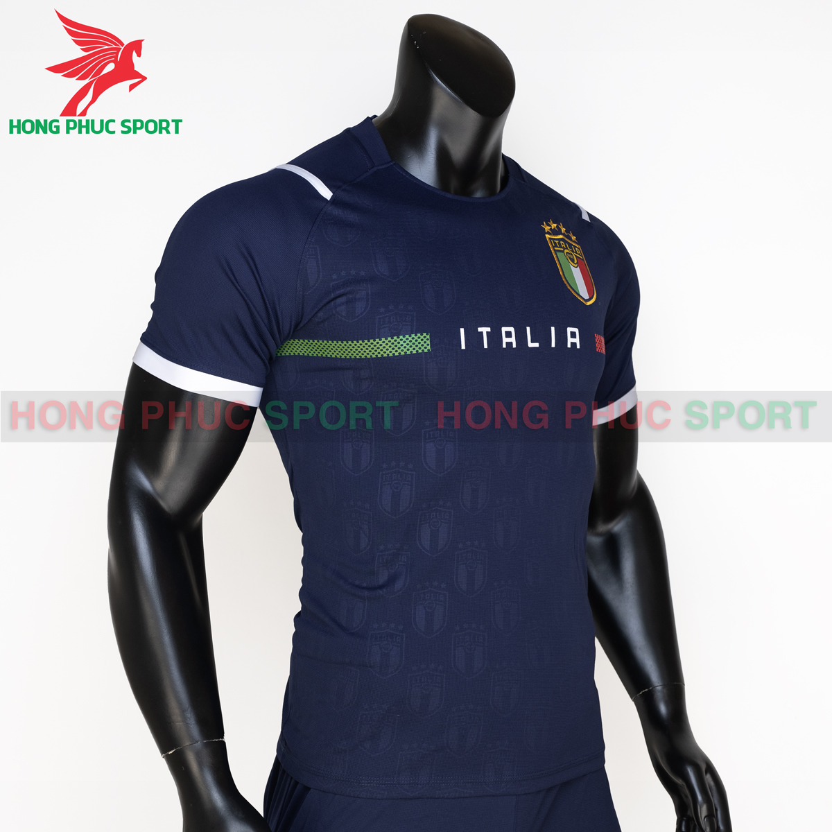 ao-thu-mon-italy-2021-tim-than-thun-lanh-3