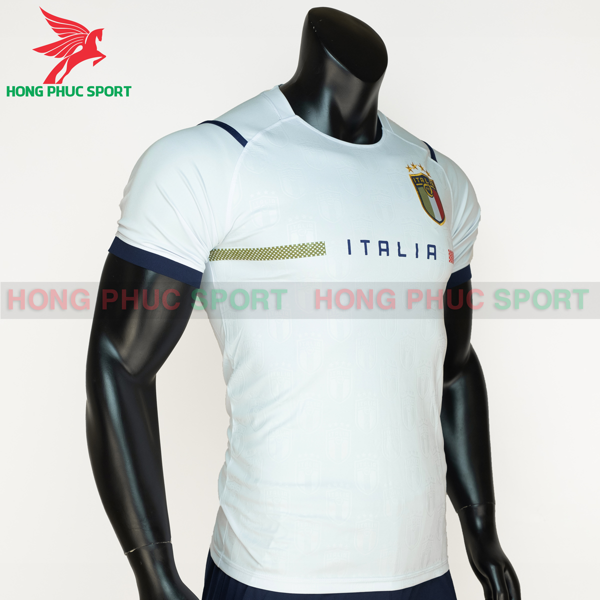 ao-tuyen-italy-2021-san-khach-thun-lanh-5