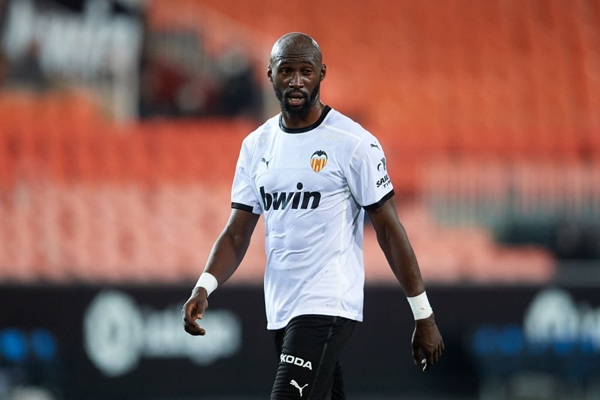 Eliaquim-Mangala-2021-2022