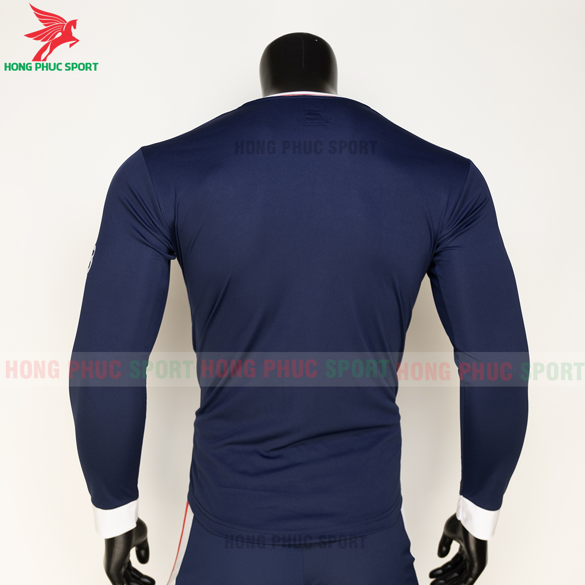 ao-bong-da-dai-tay-psg-2021-22-san-nha-thun-lanh-1