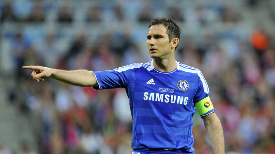 frank-lampard-sieu-sao-ao-so-8-bong-da-duong-dai