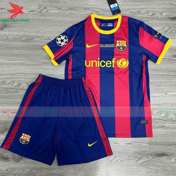 ao-bong-da-retro-barca-2008-2009-barcelona-unicef-xanh-do