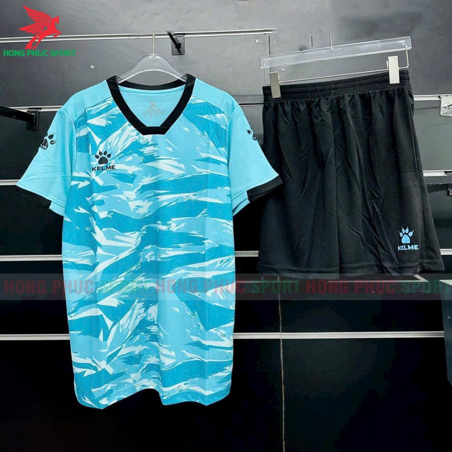 bo-quan-ao-bong-da-kelme-natlan-8151zb1003-xanh-ngoc