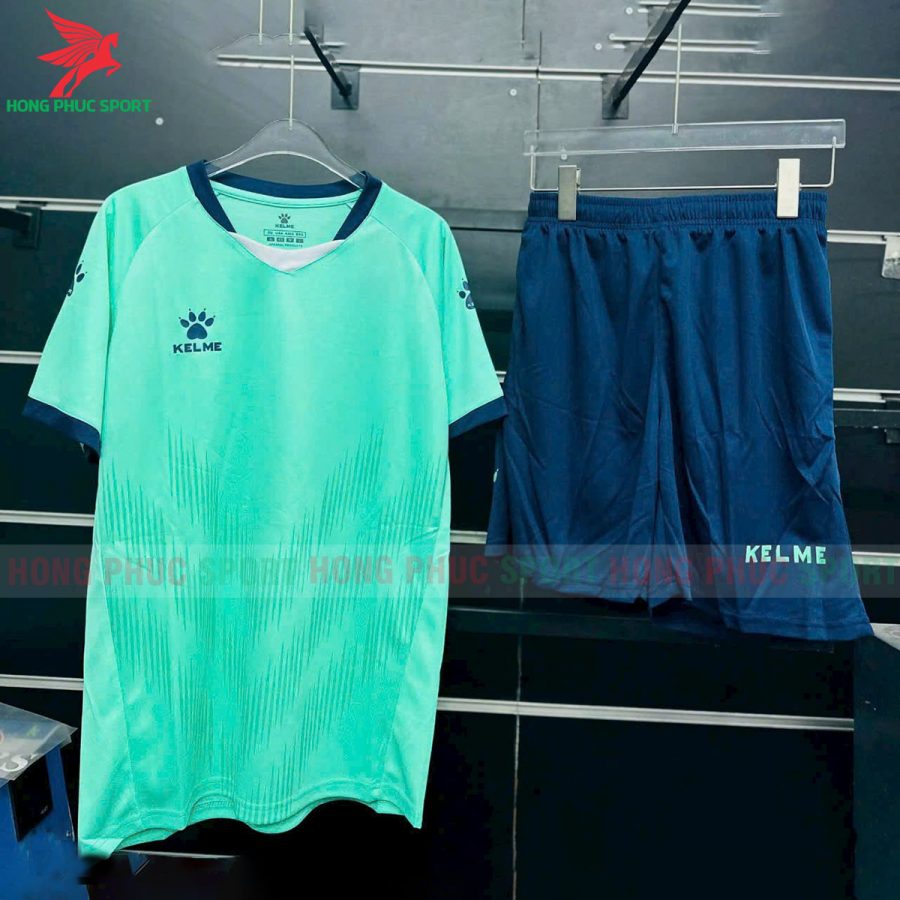 bo-quan-ao-bong-da-kelme-wave power 3801096-mau-xanh-ngoc